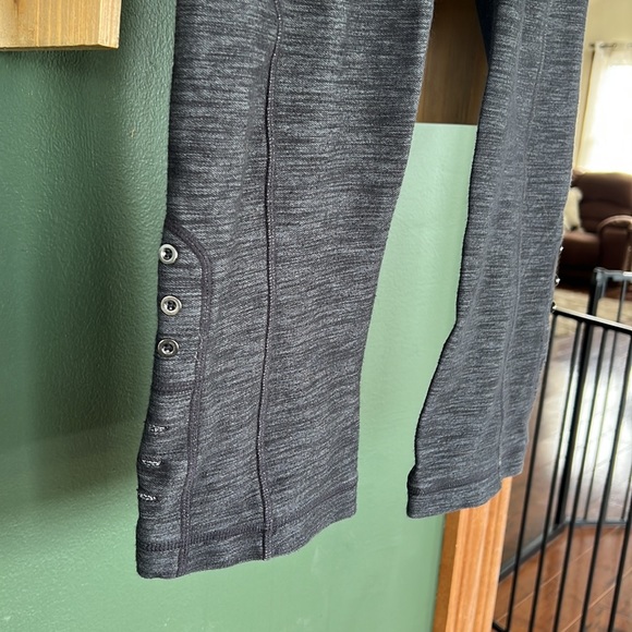 Lululemon Leggings Size 6 - Picture 4 of 10